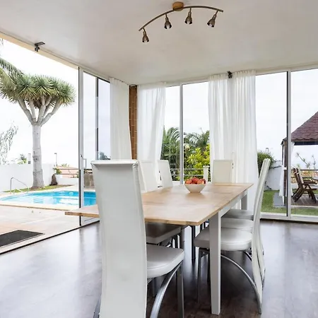 Magec - Vivienda Vacacional Con Piscina Privada * ساوزال