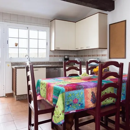 Magec - Vivienda Vacacional Con Piscina Privada بيت للعطل ساوزال